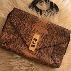 Henri bender crossbody/clutch